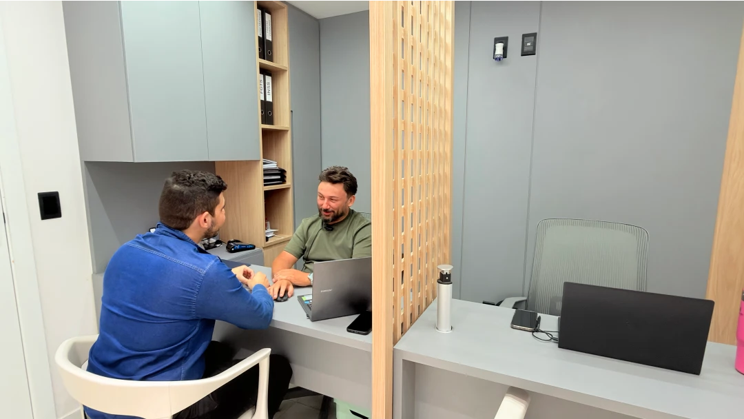 Estrutura da clínica Hesy — Sala de acolhimento